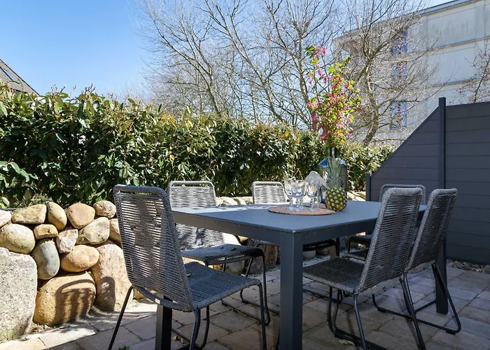 Haus Jensen 2 * List